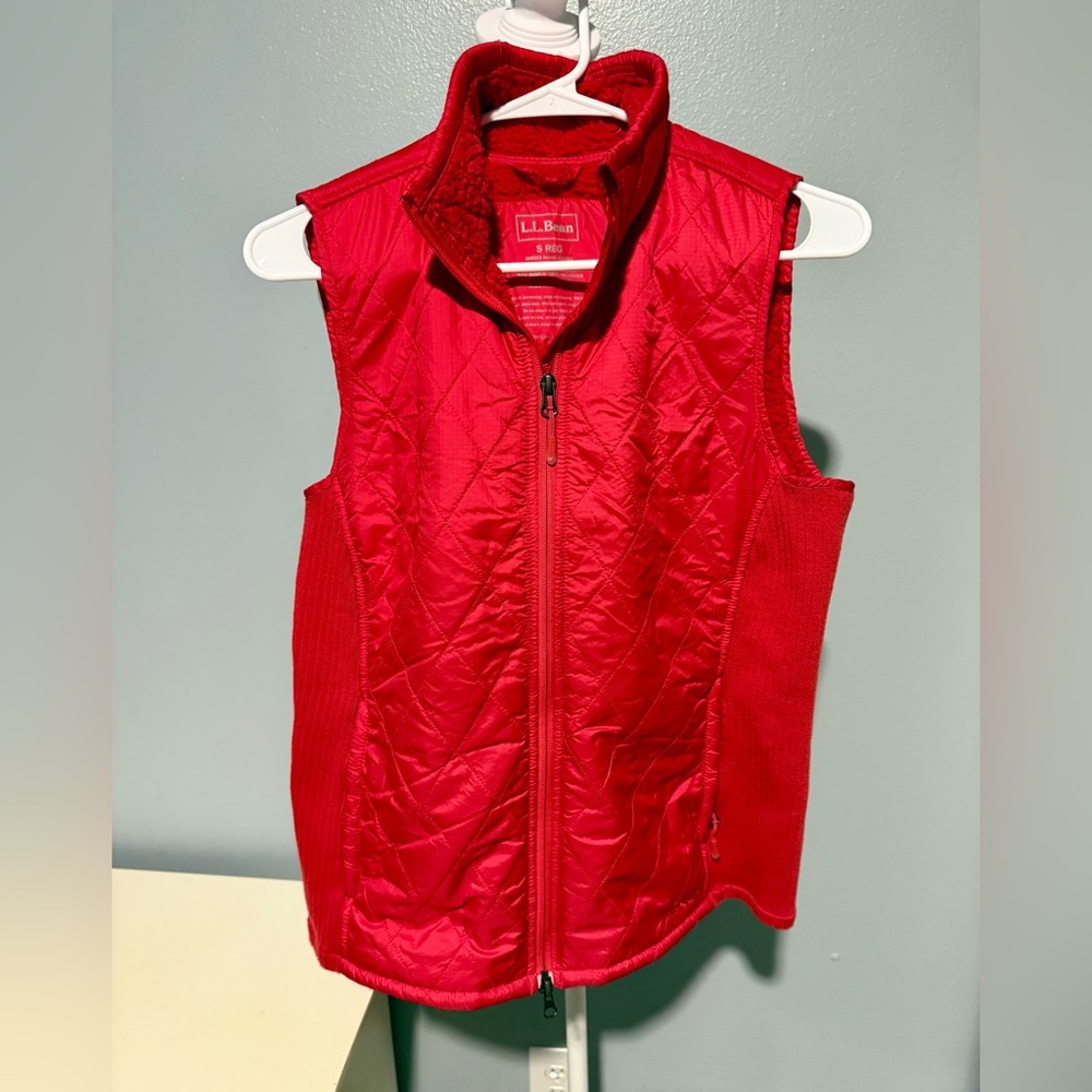 L.L. Bean Vibrant Red Quilted Vest Women's Size Small